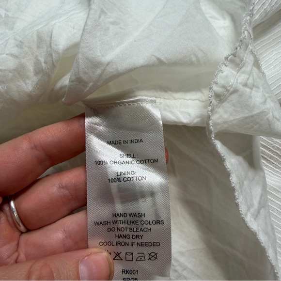 Quince Organic Textured Cotton Smocked V-Neck Midi Dress White Large - Picture 8 of 14